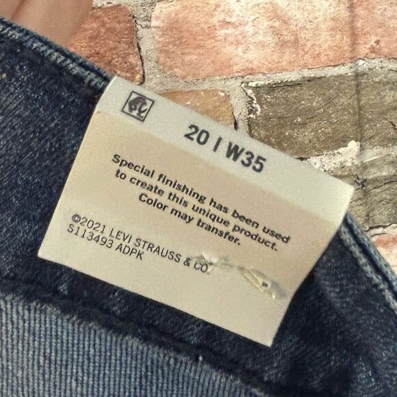 Signature by Levi Strauss Blue Jean Shorts Relaxed Fit - Picture 3 of 7